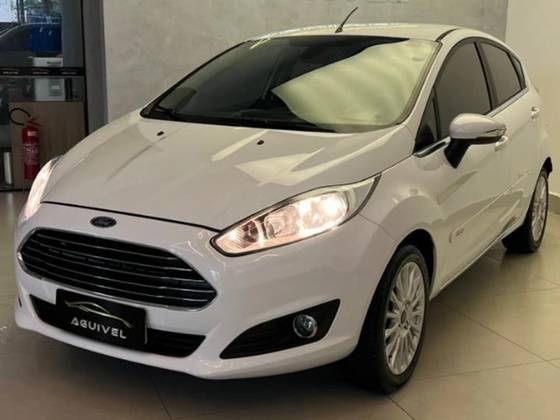 FORD FIESTA 1.6 TITANIUM HATCH 16V FLEX 4P POWERSHIFT